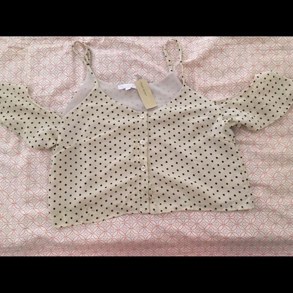 Flow-y, Off-the-Shoulder Crop Top - Picture 2 of 5